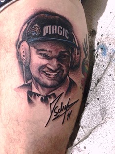 Braliukai_ir_tatuiruote_II_naujas.jpg