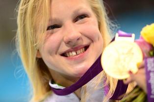 R.Meilutyte_olimpine_cempione__Foto_article_full_II.jpg